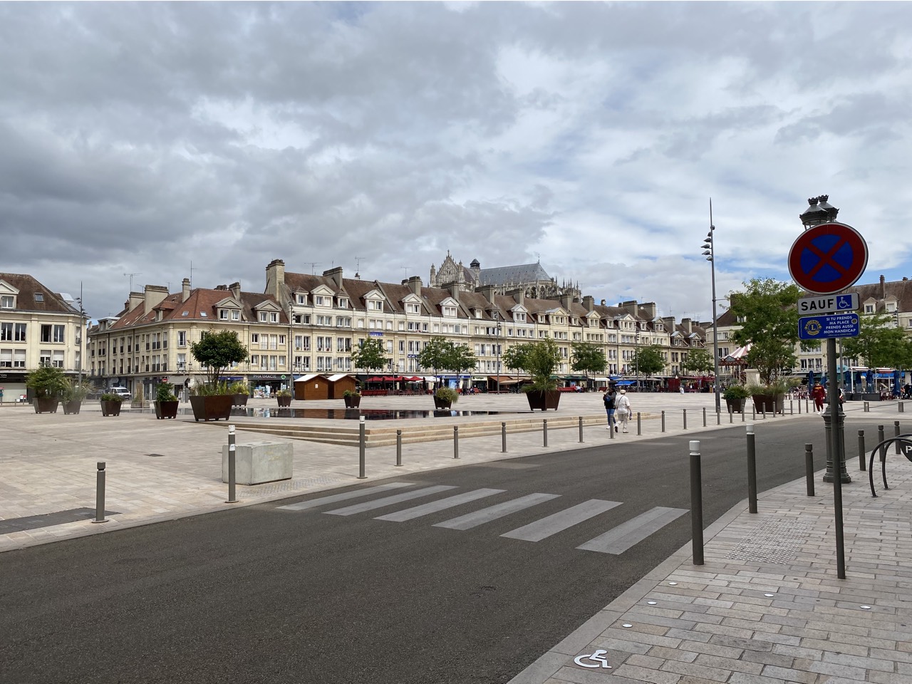 placeholder image-sq